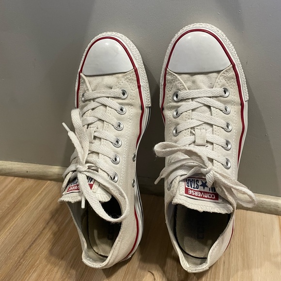 Converse White low tops women’s 8 - Picture 4 of 8